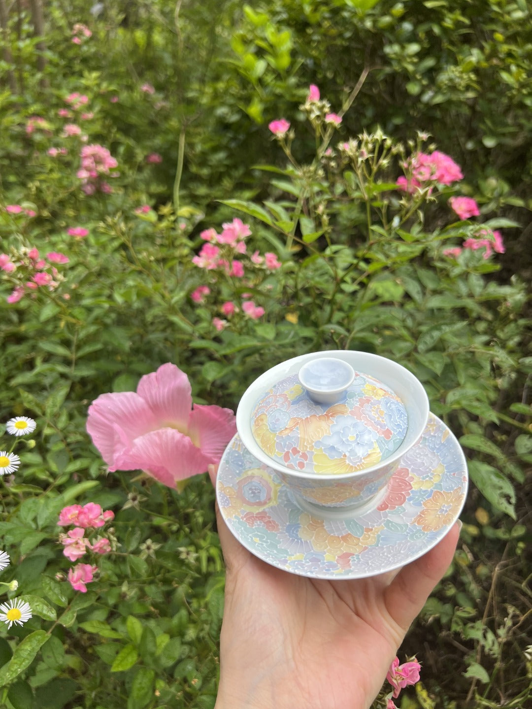 Classic wanhua covered bowl