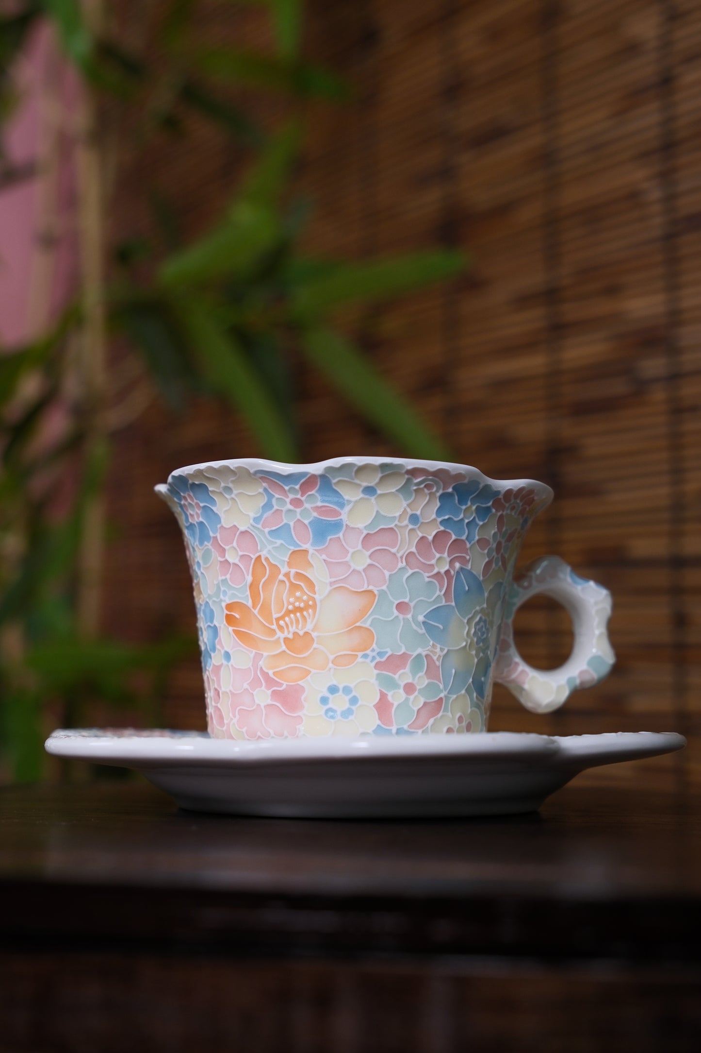 Lace coffee cup